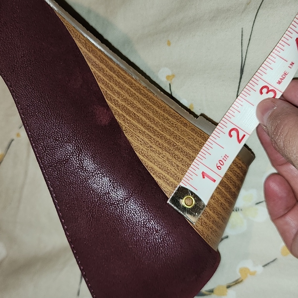 Wedges - Picture 7 of 7